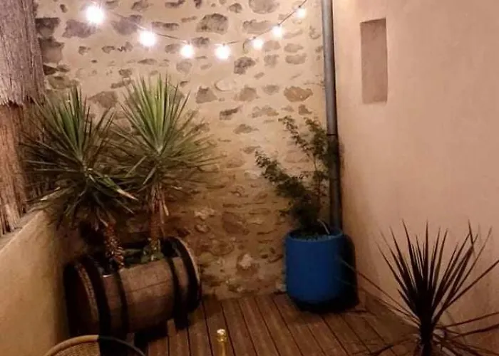 L'antre D'eros Apartment *